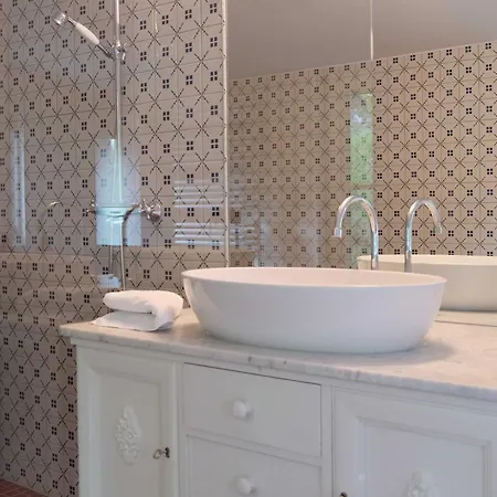 2 Chalets Шале *